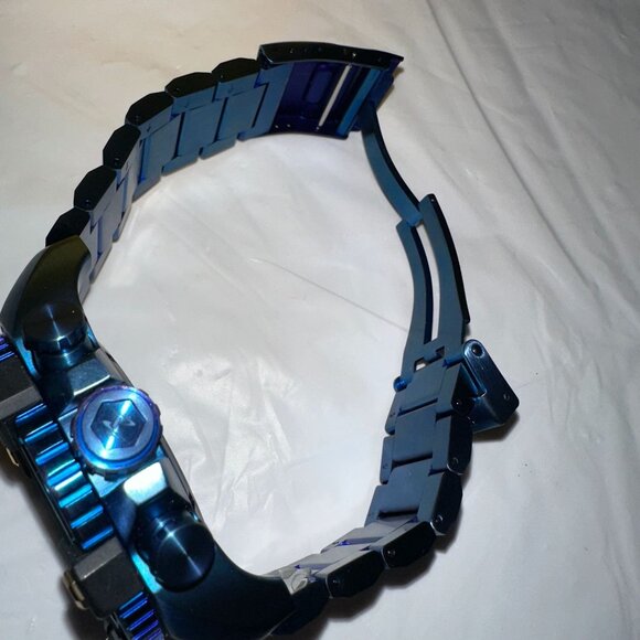 Invicta Mens Pro Diver Blue Watch With Yellow Storage Case - Picture 8 of 10